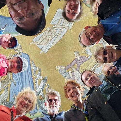 Group photo of alumni smiling