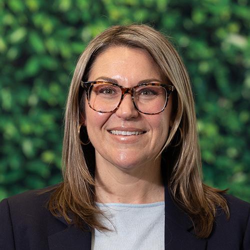 Photo of Sarah Dean